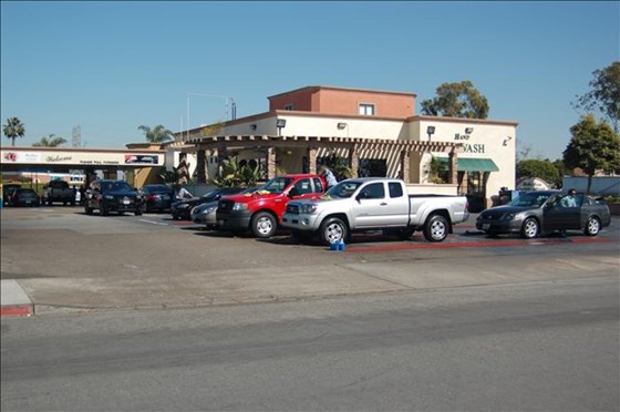 Russell Fischer Car Care Centers: Bella Terra Car Wash & Fast Lube
